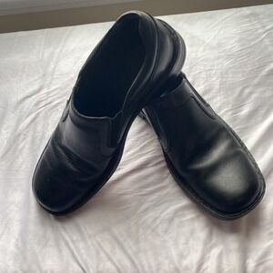 Born Handcrafted Men's Black Leather High Traction 1 1/3 In Heel 9 1/2      1536